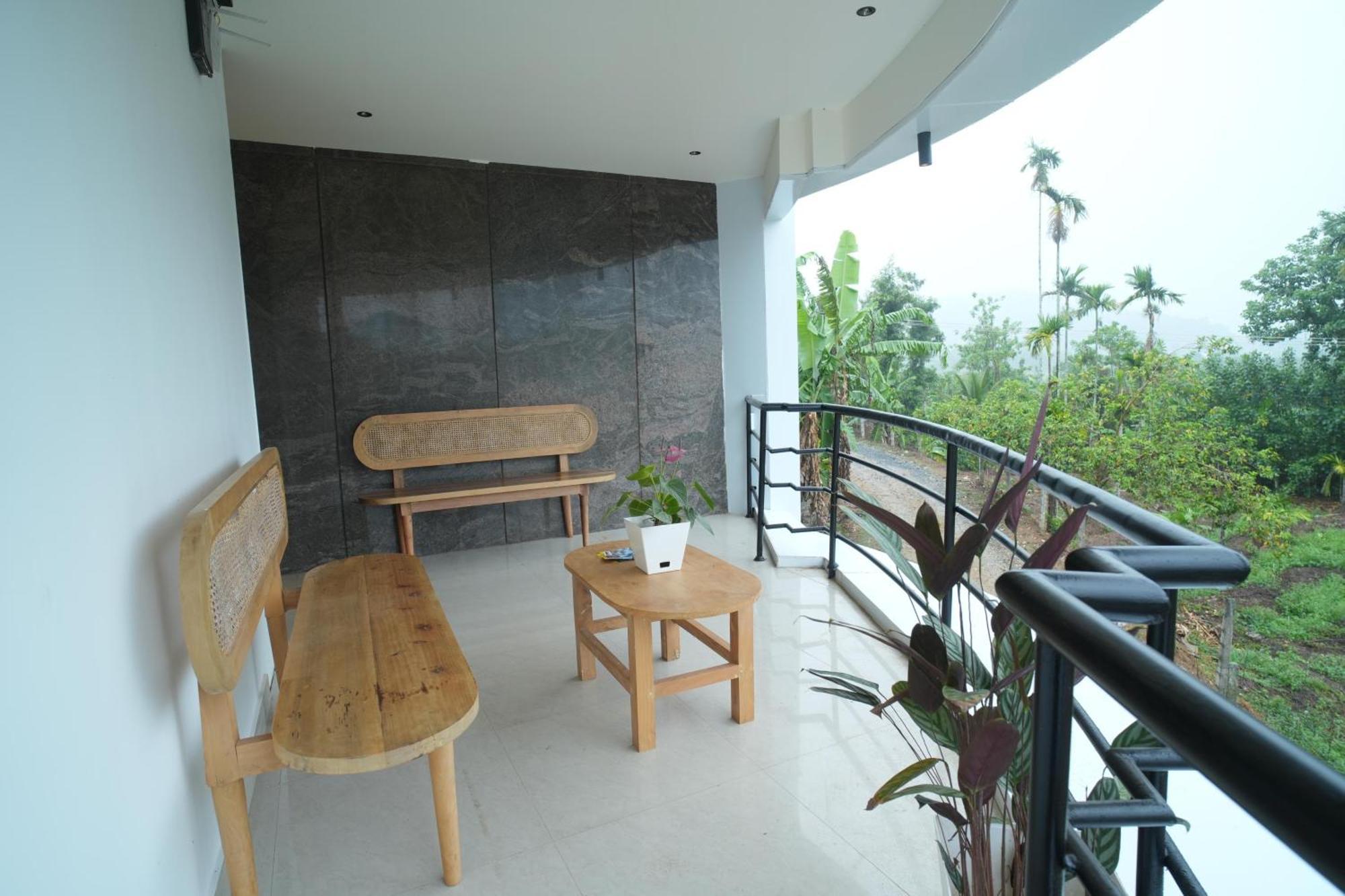 卡尔佩特塔 Rasha Residency旅舍 外观 照片
